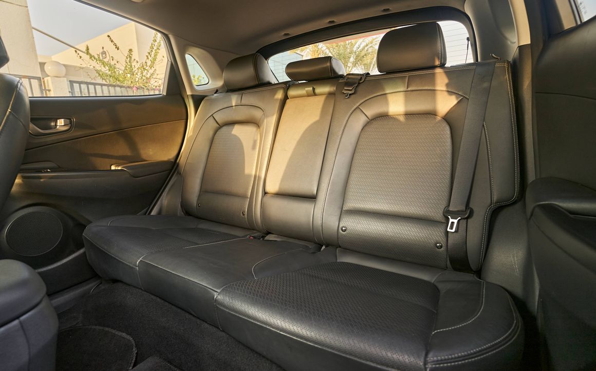 HYUNDAI KONA - image 6