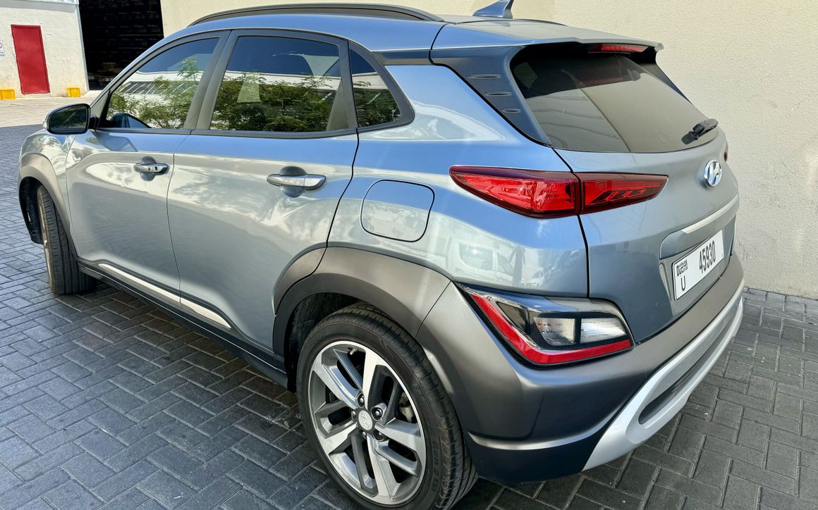 HYUNDAI KONA - image 6