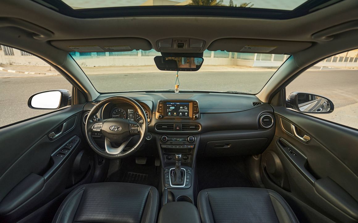 HYUNDAI KONA - image 5