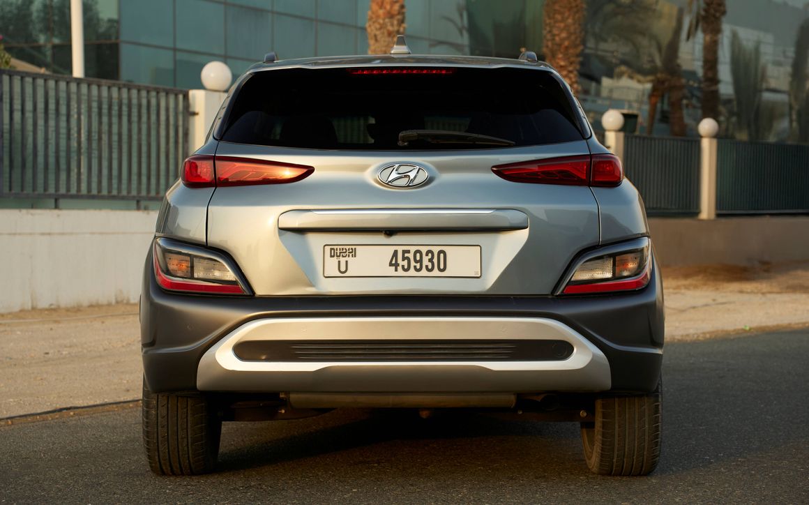 HYUNDAI KONA - image 4