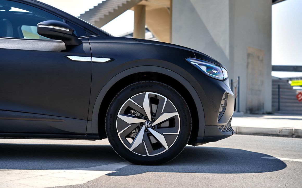 Volkswagen ID4 - image 14