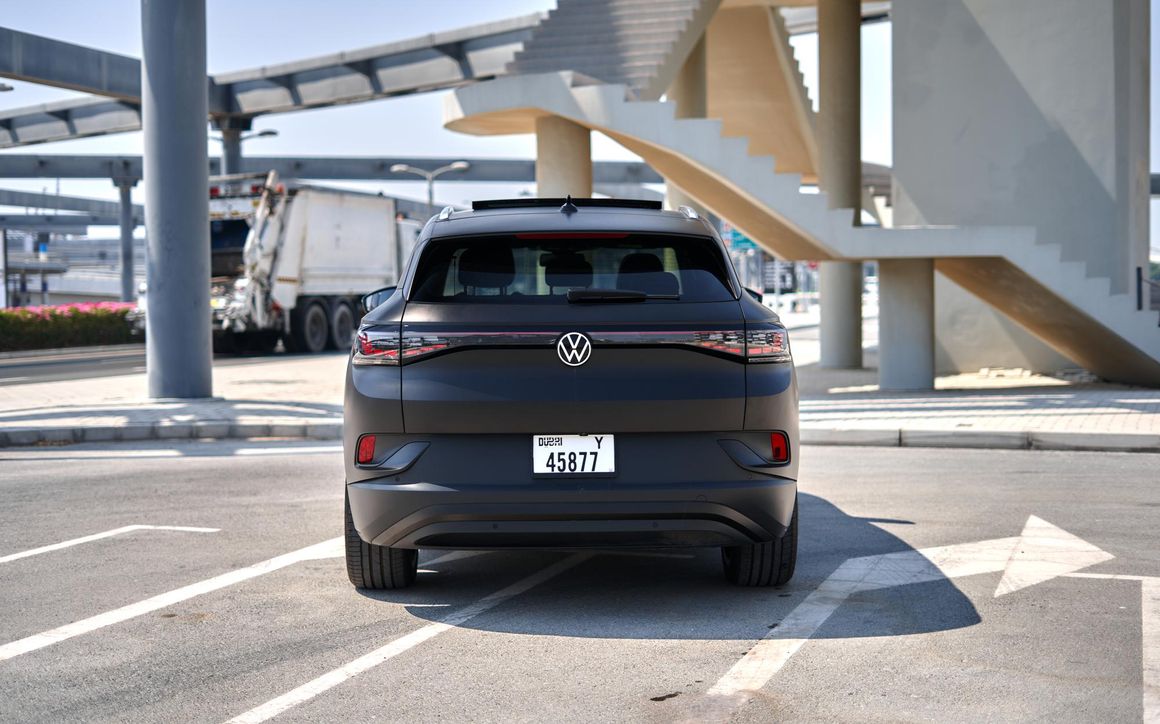 Volkswagen ID4 - image 9