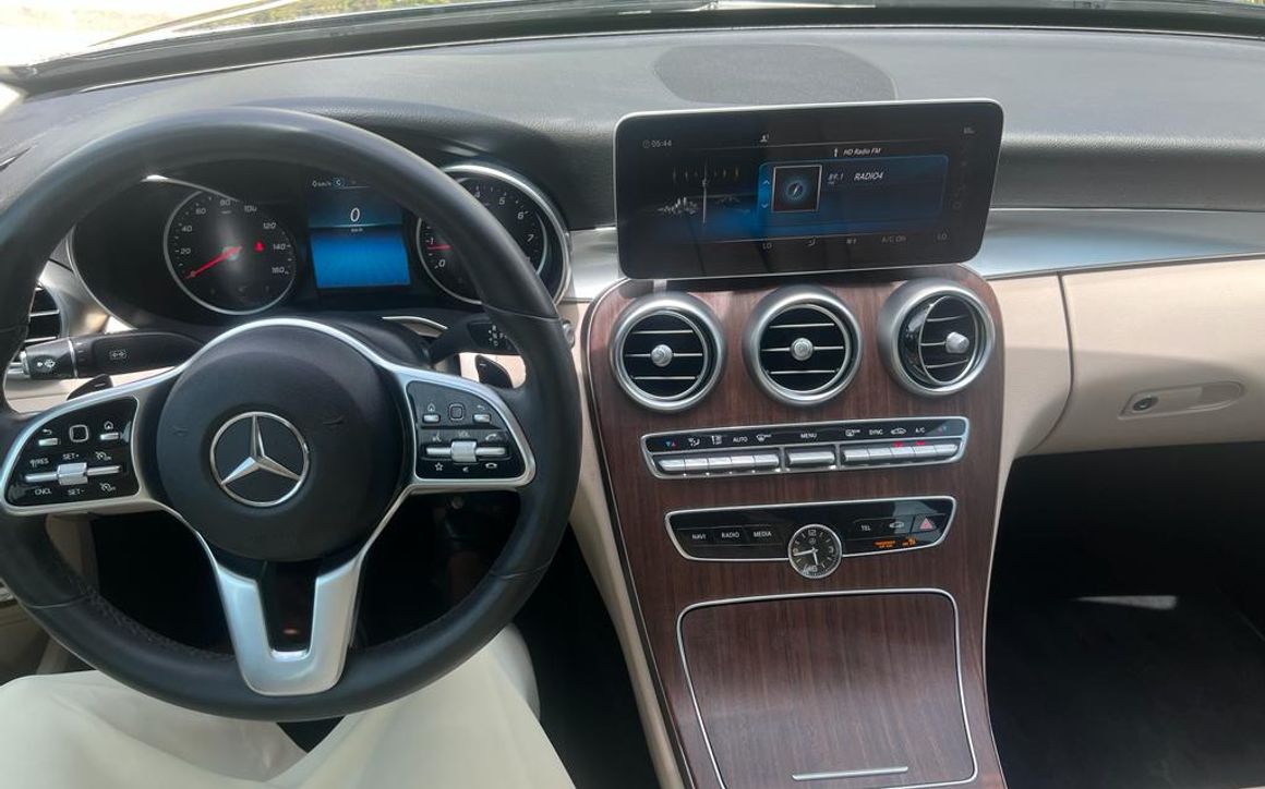 MERCEDES-BENZ C43 - image 15