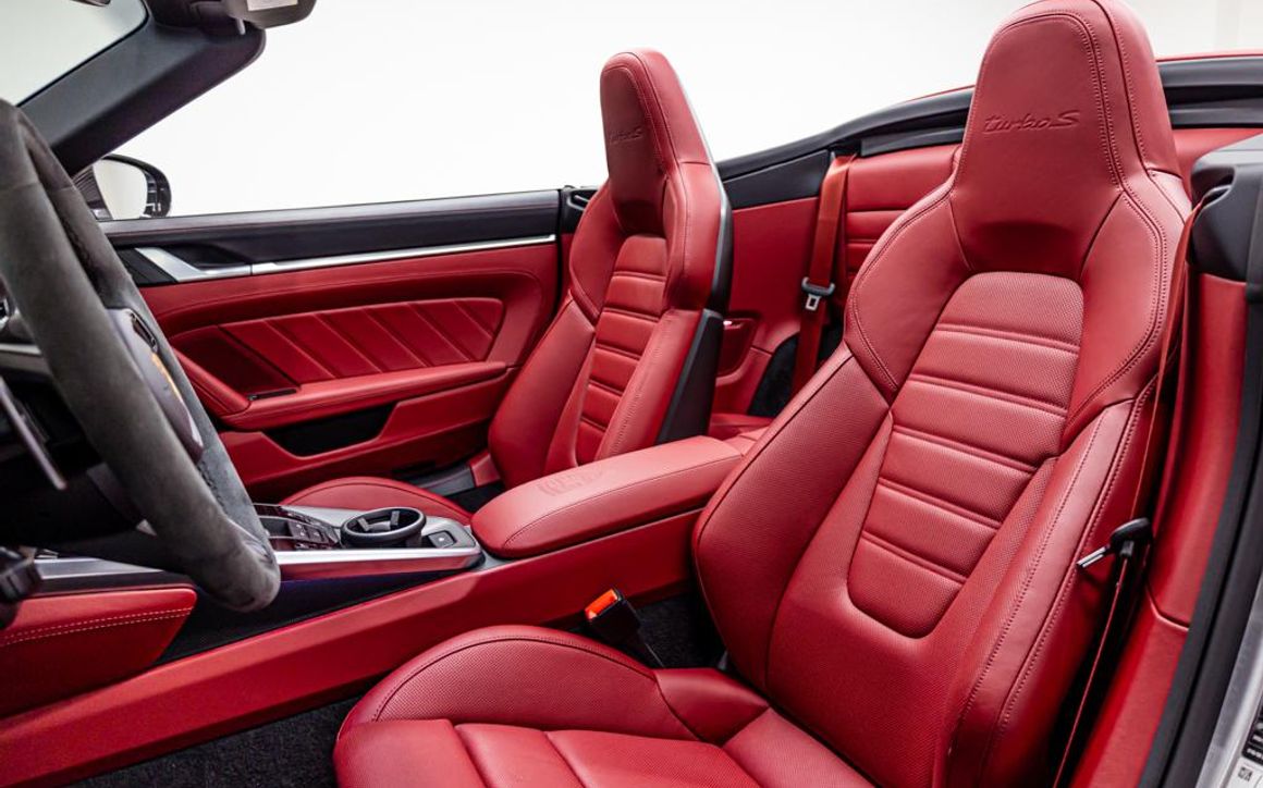 Porsche 911 Turbo S - image 18