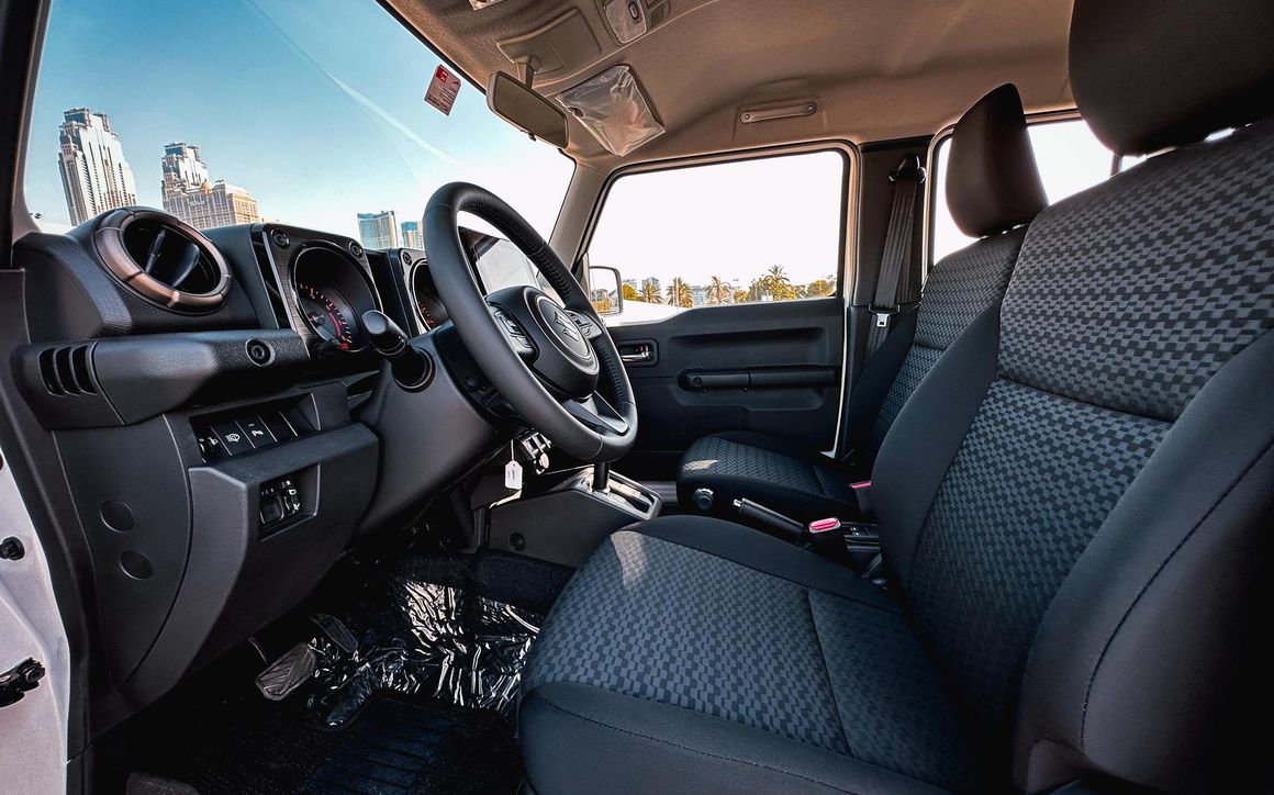 Suzuki Jimny - image 3