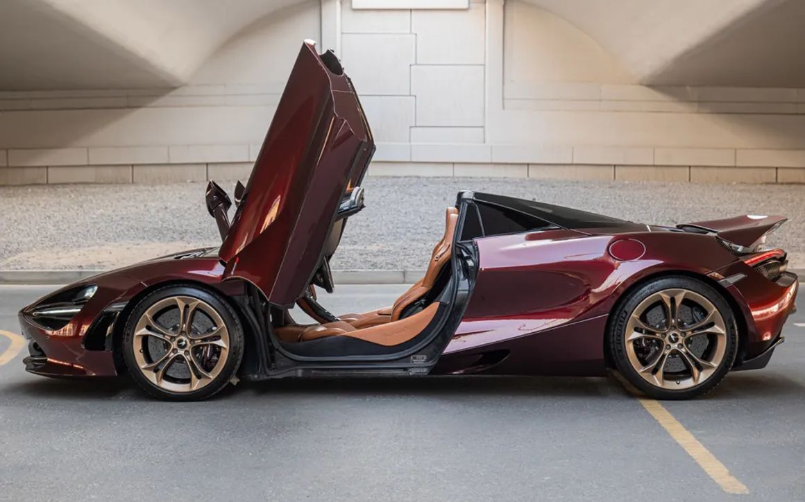 Mclaren 720S Spyder - image 8