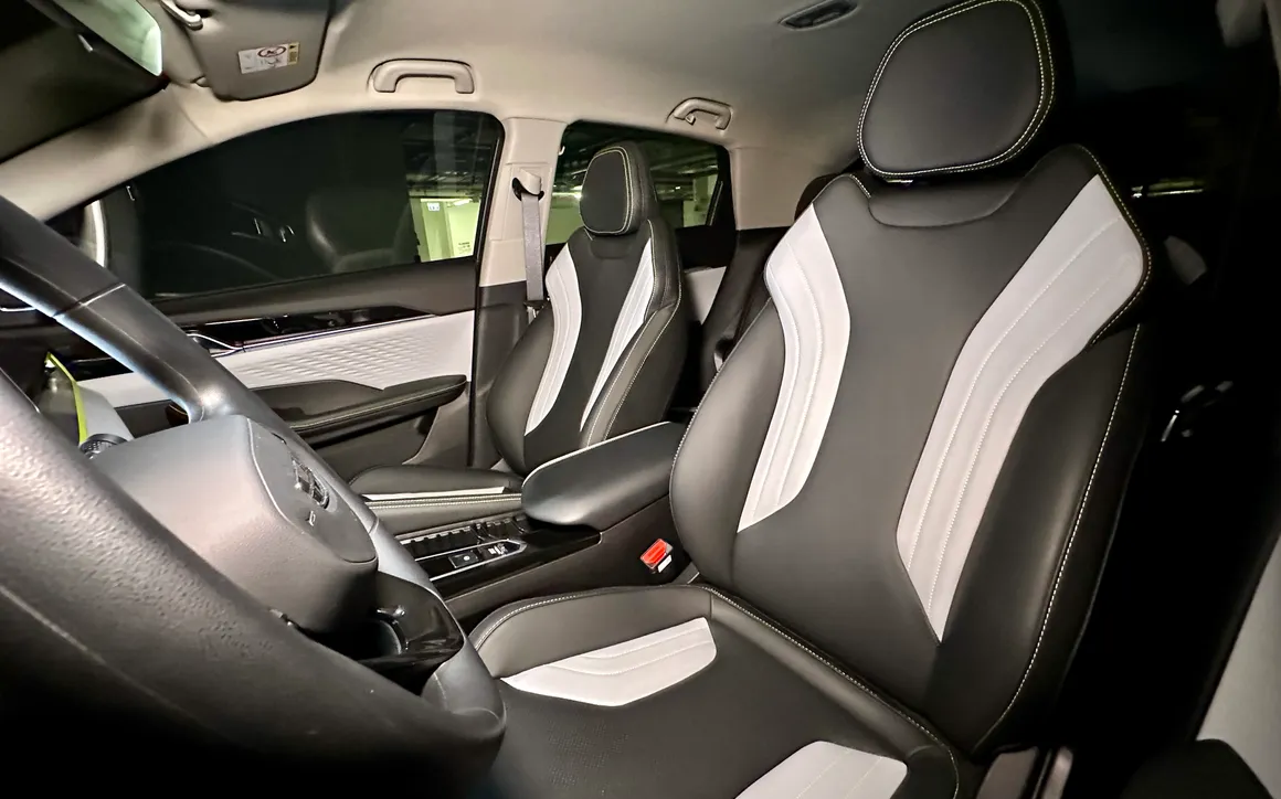Geely Coolray - image 6