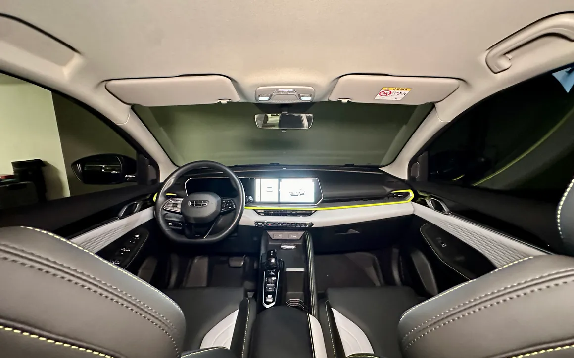 Geely Coolray - image 5