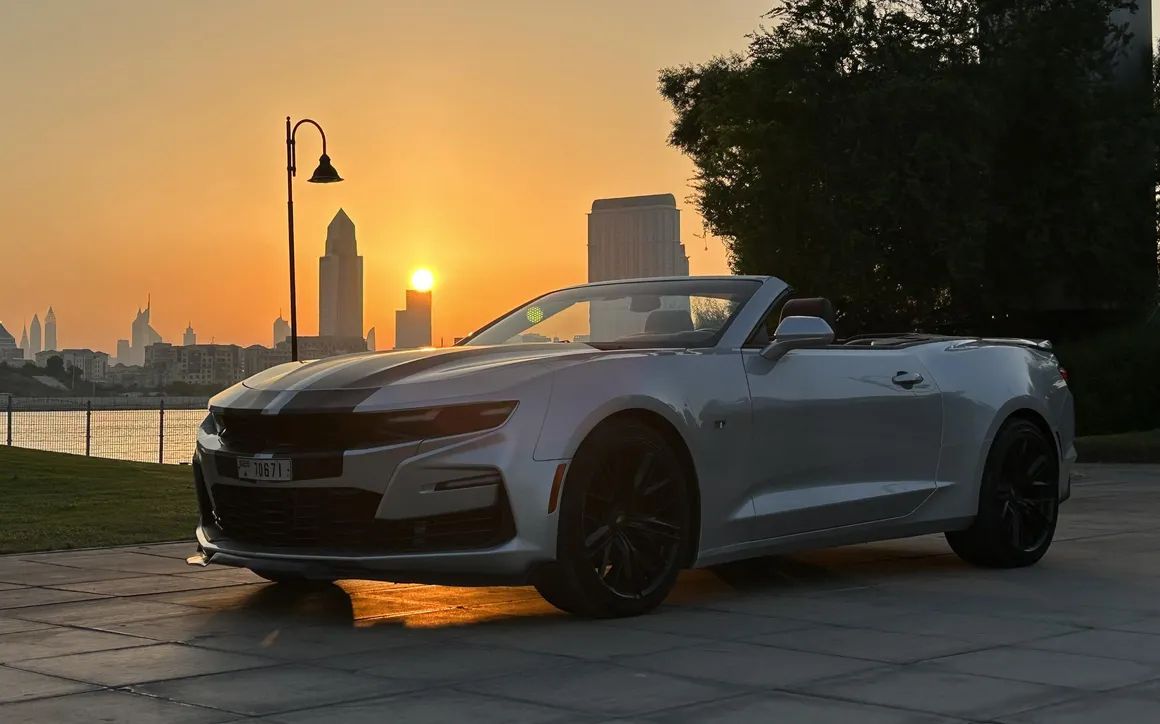 Chevrolet CAMORO CONVERTIBLE - image 1