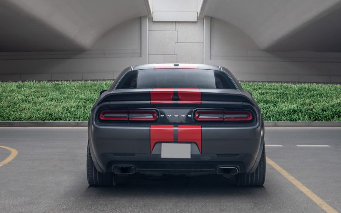 DODGE CHALLENGER - image 5