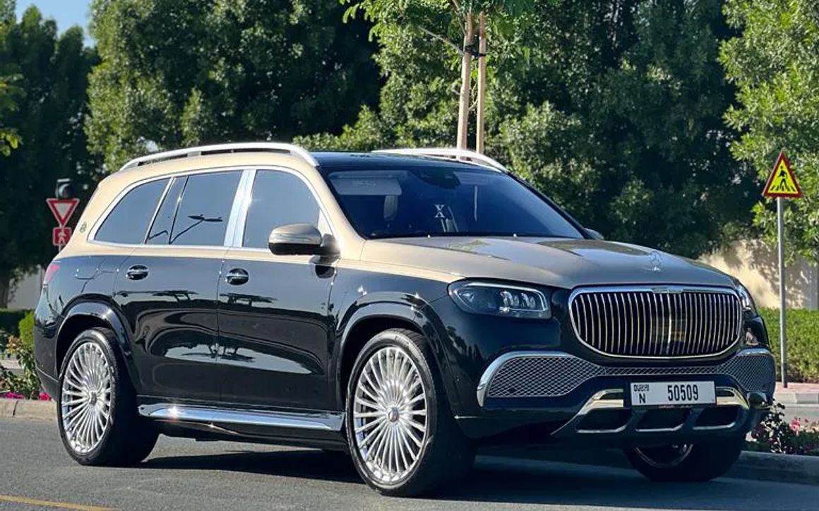MERCEDES GLS 600 - image 1