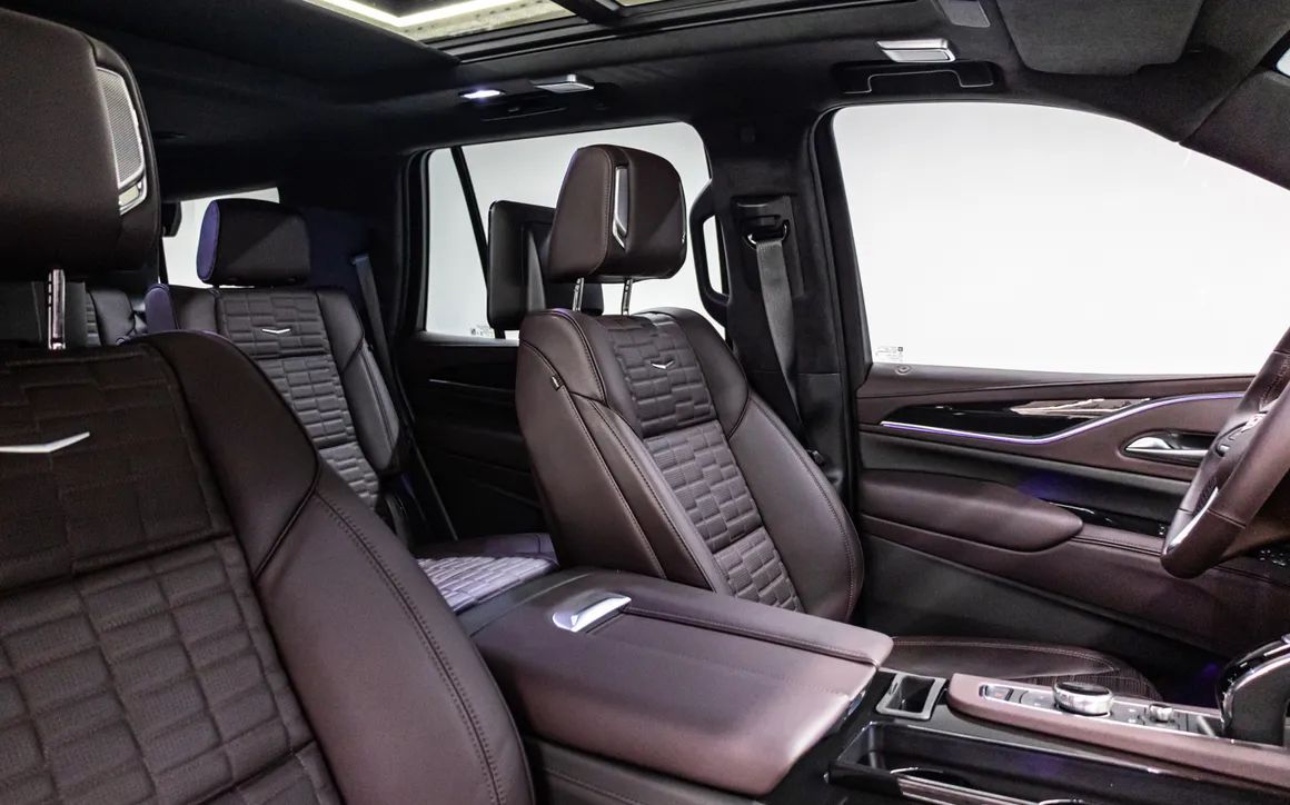 Cadillac Escalade Sport Platinum - image 16