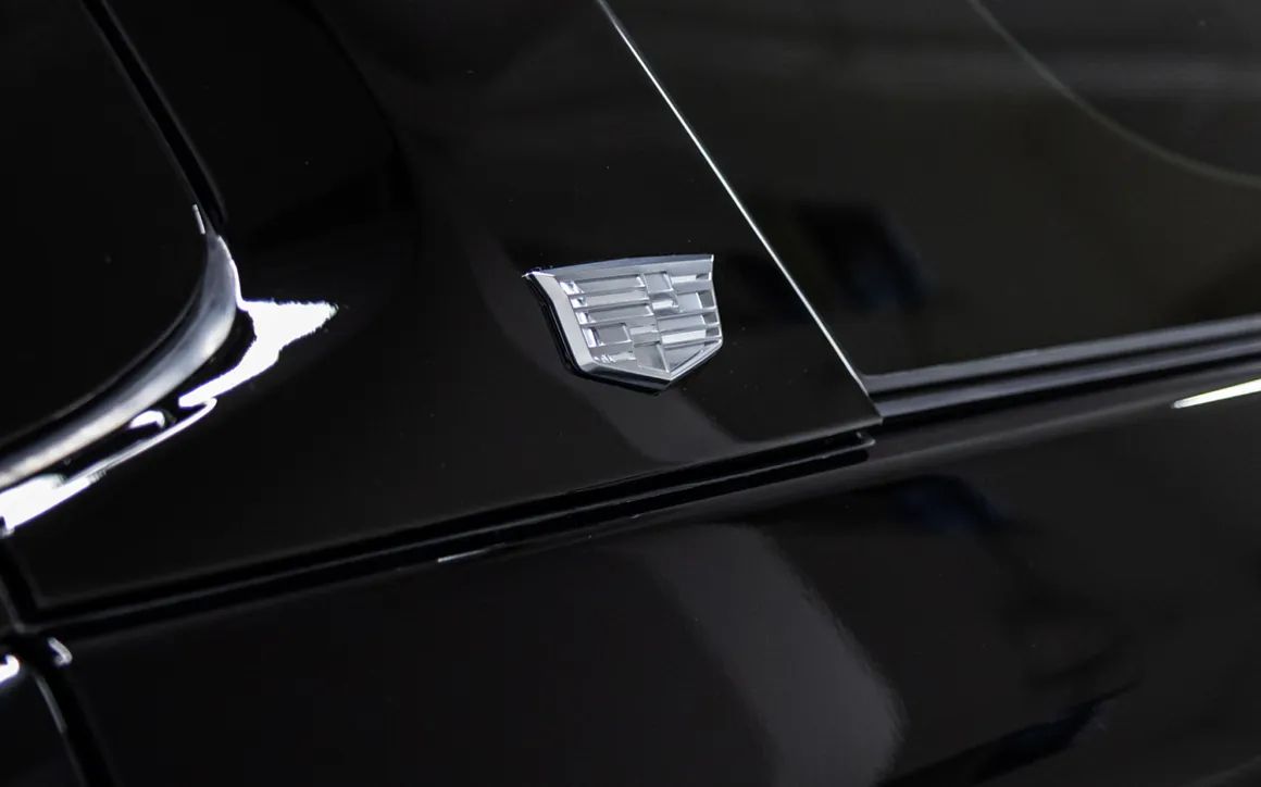 Cadillac Escalade Sport Platinum - image 14