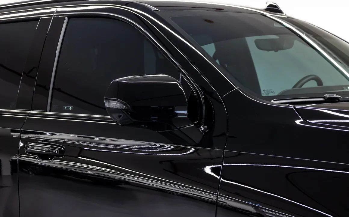 Cadillac Escalade Sport Platinum - image 11