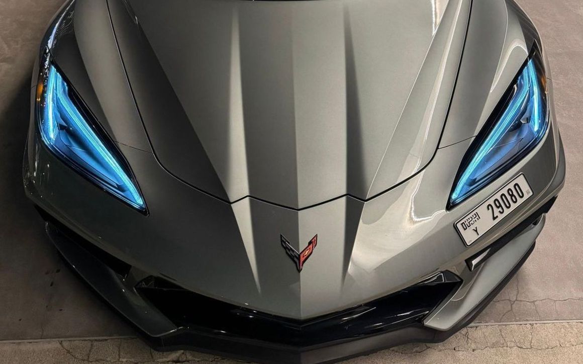 Chevrolet Corvette - image 6