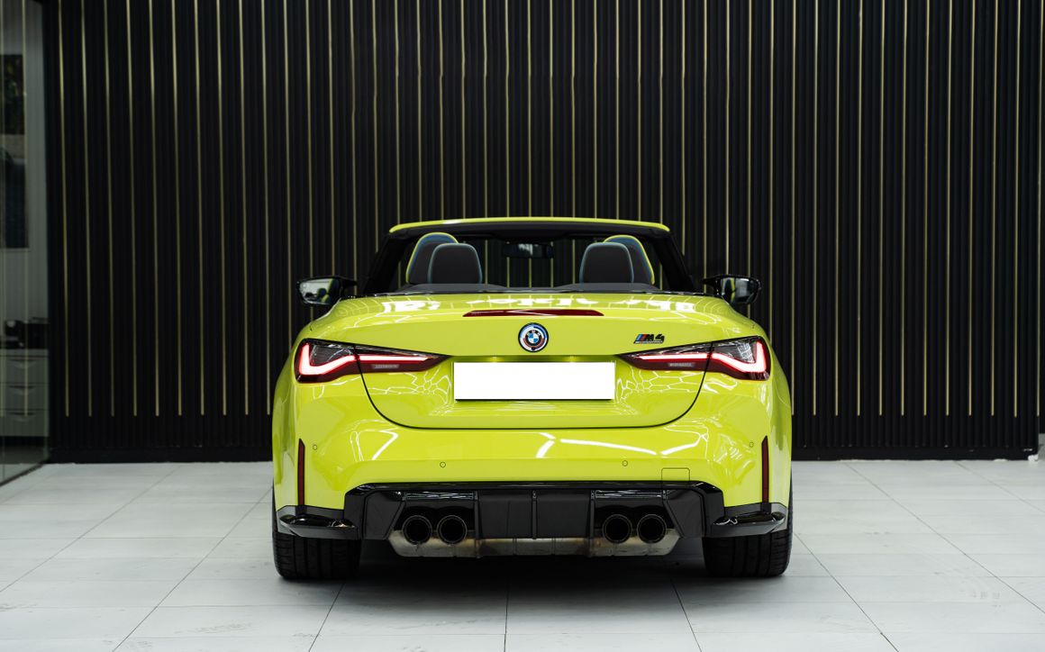 BMW M4 Competition - image 13