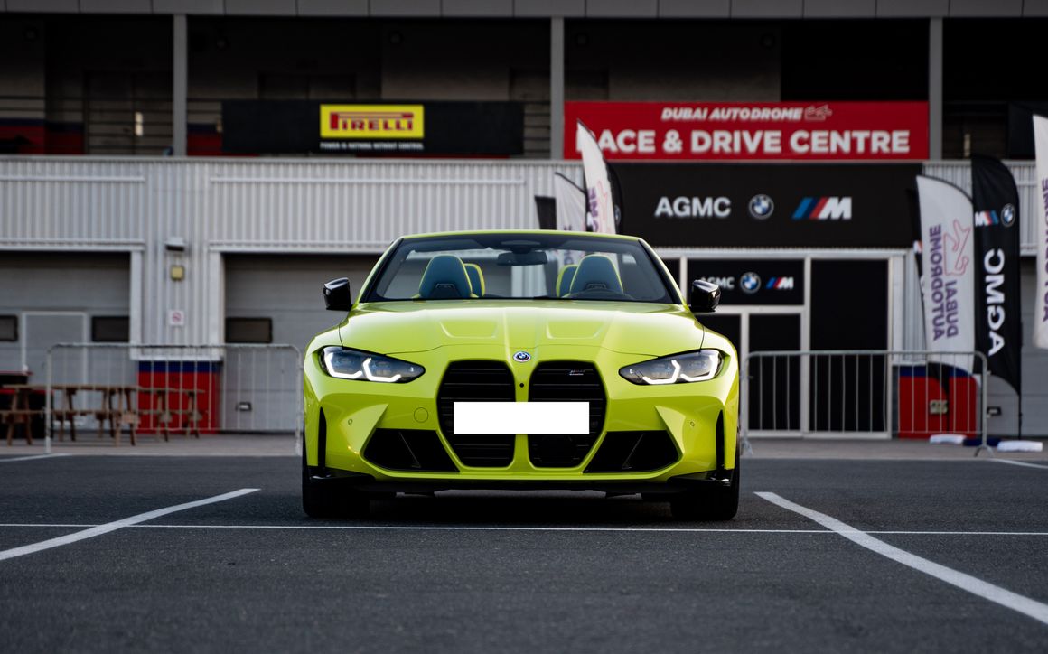 BMW M4 Competition - image 3
