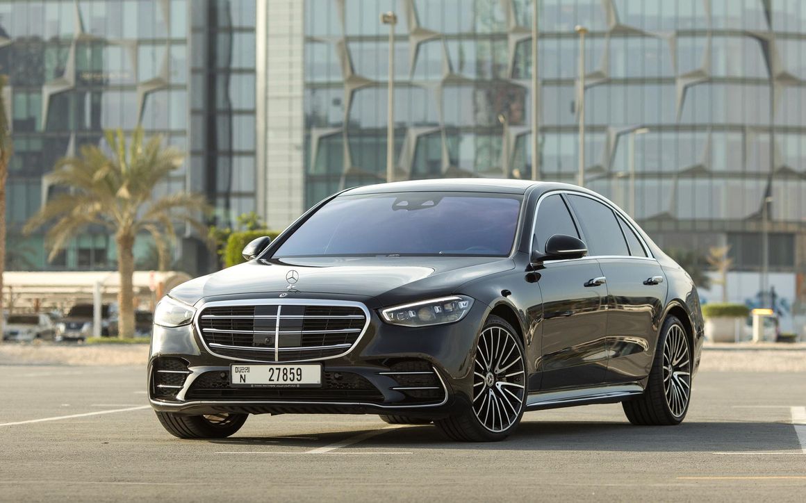 Mercedes S500 - image 1