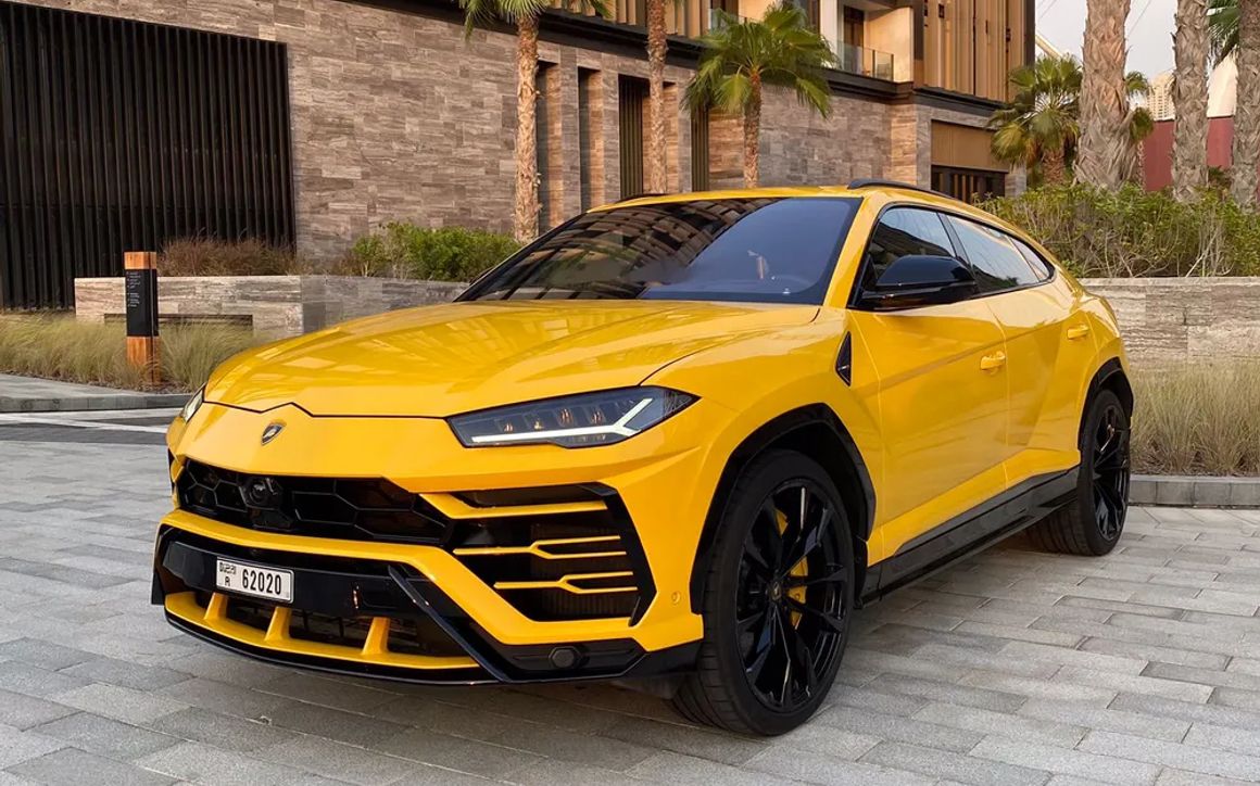 LAMBORGHINI URUS - image 1