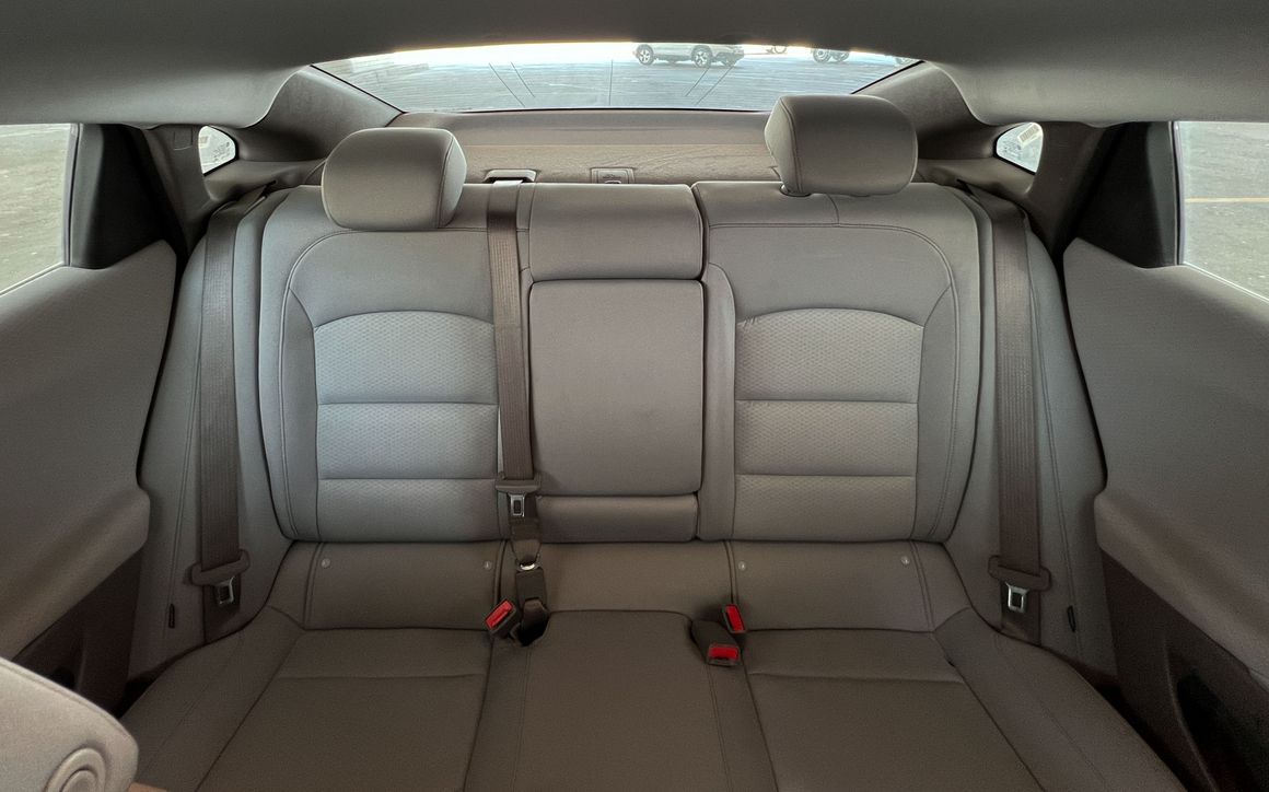 Chevrolet Malibu - image 14