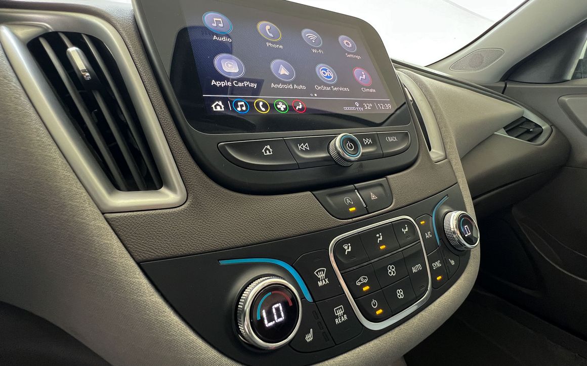 Chevrolet Malibu - image 9