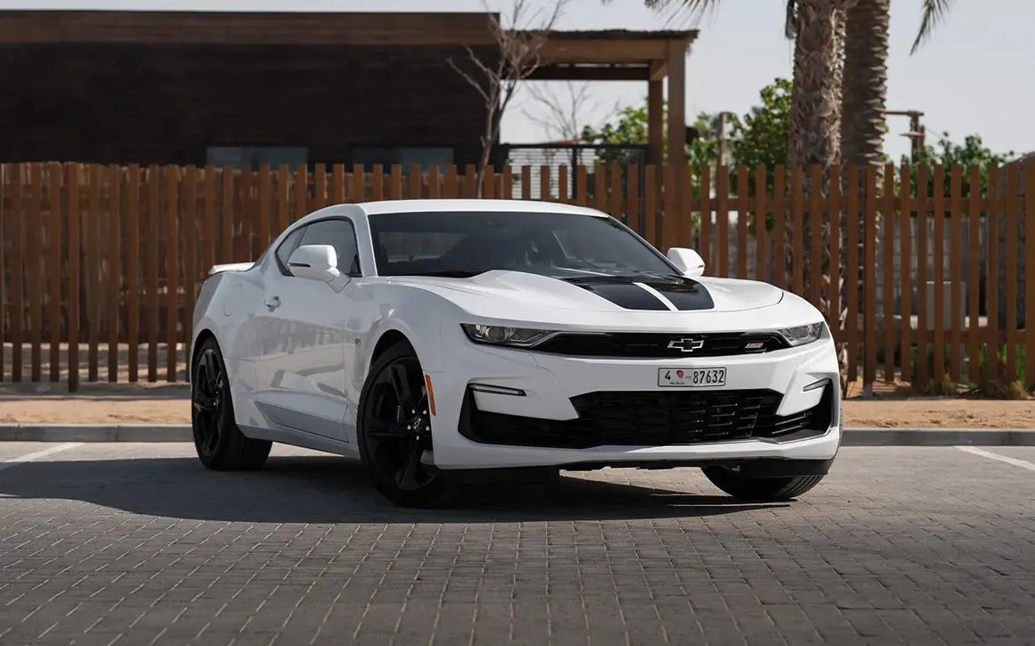 CHEVROLET Camaro - image 1