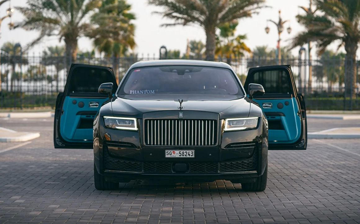 ROLLS ROYCE GHOST BLACK BADGE - image 5