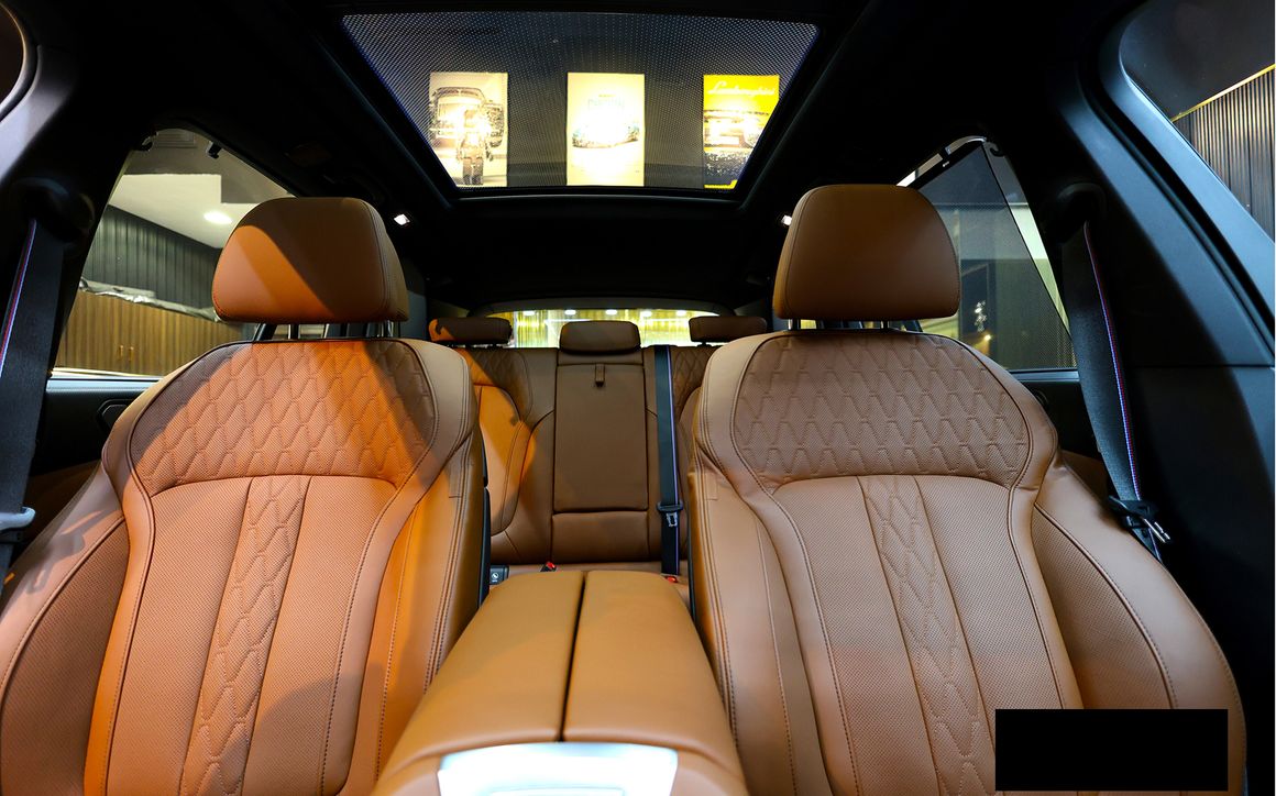 BMW X5 - image 9