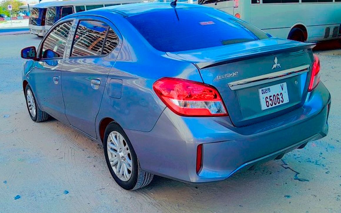 MITSUBISHI ATTRAGE - image 2