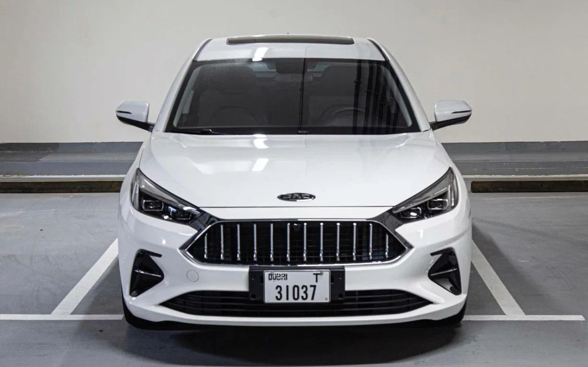 JAC J7 - image 2