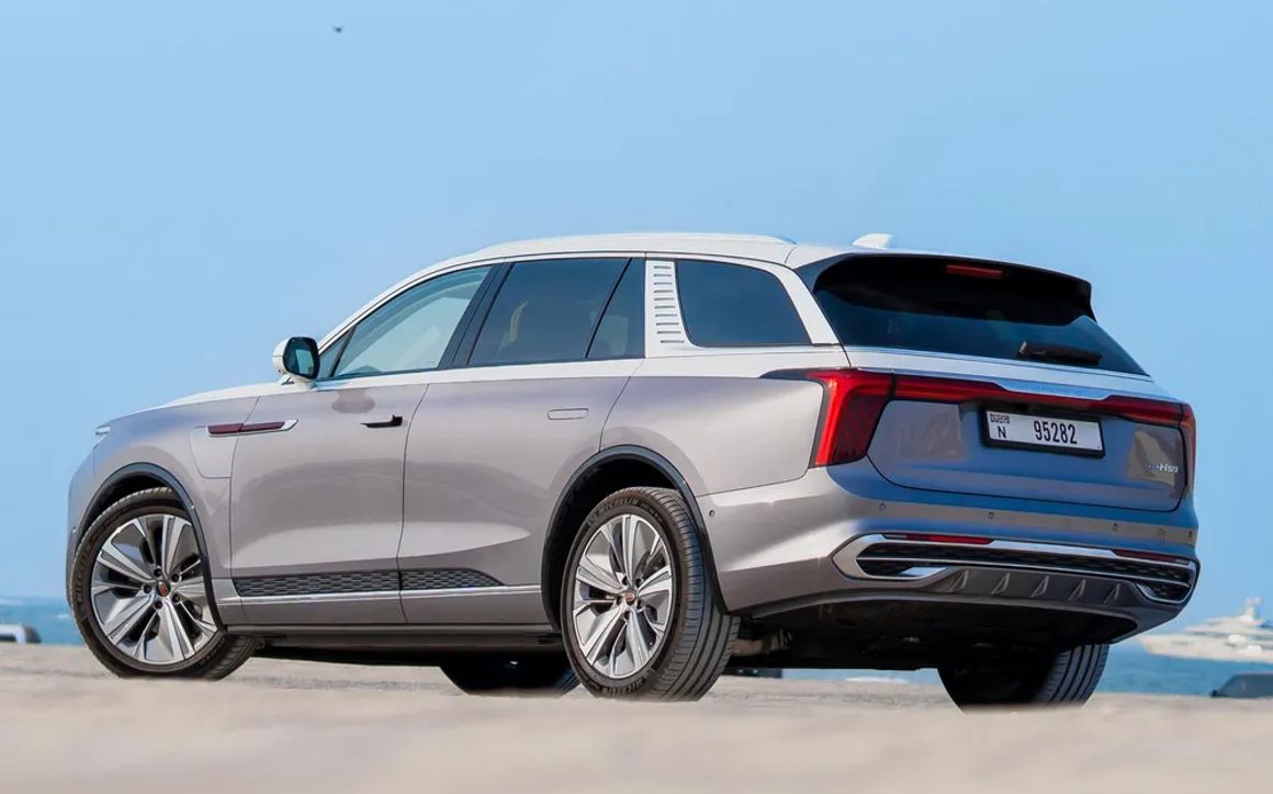 Hongqi E HS9 - image 4