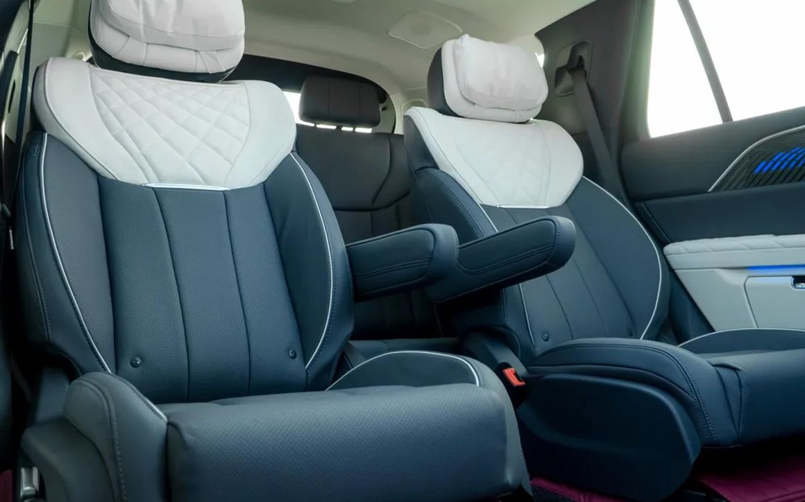 Hongqi E HS9 - image 9