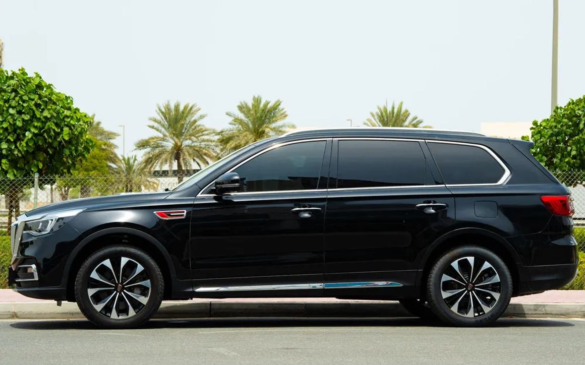 Hongqi HS7 - image 2
