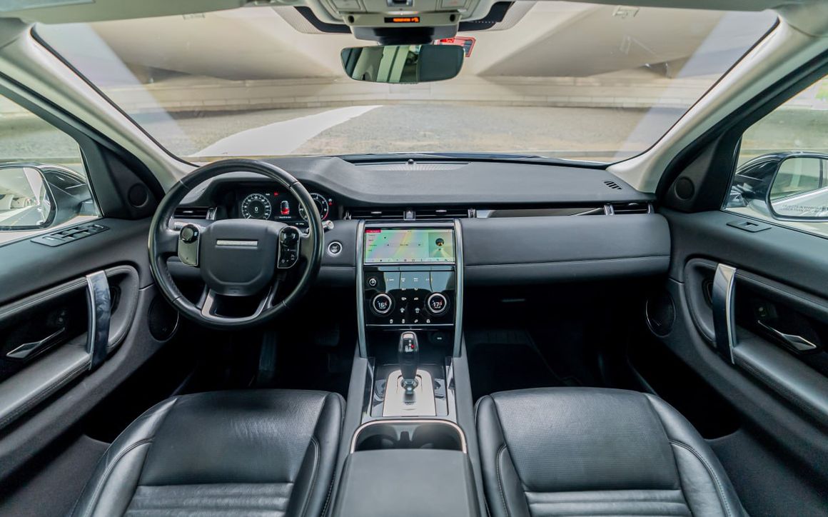 LAND ROVER DISCOVERY - image 6