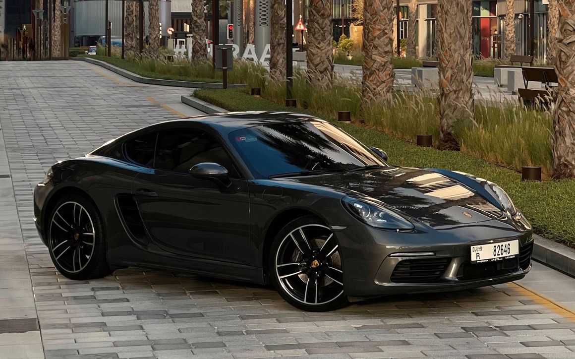 PORSCHE CAYMAN - image 1