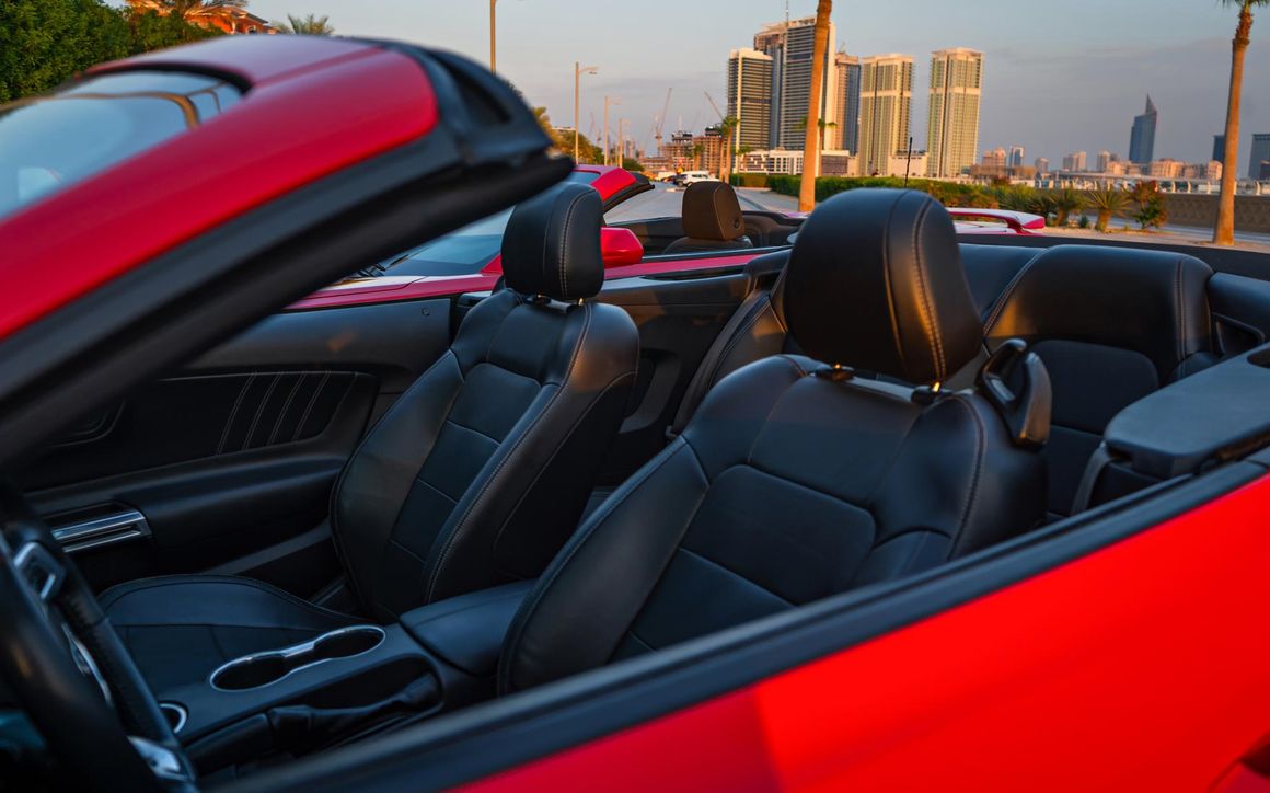 Chevrolet Camaro - image 14