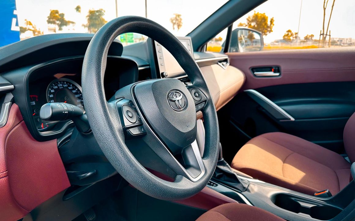 Toyota Corolla Cross - image 5