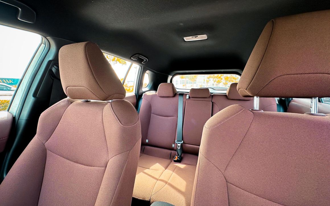 Toyota Corolla Cross - image 9