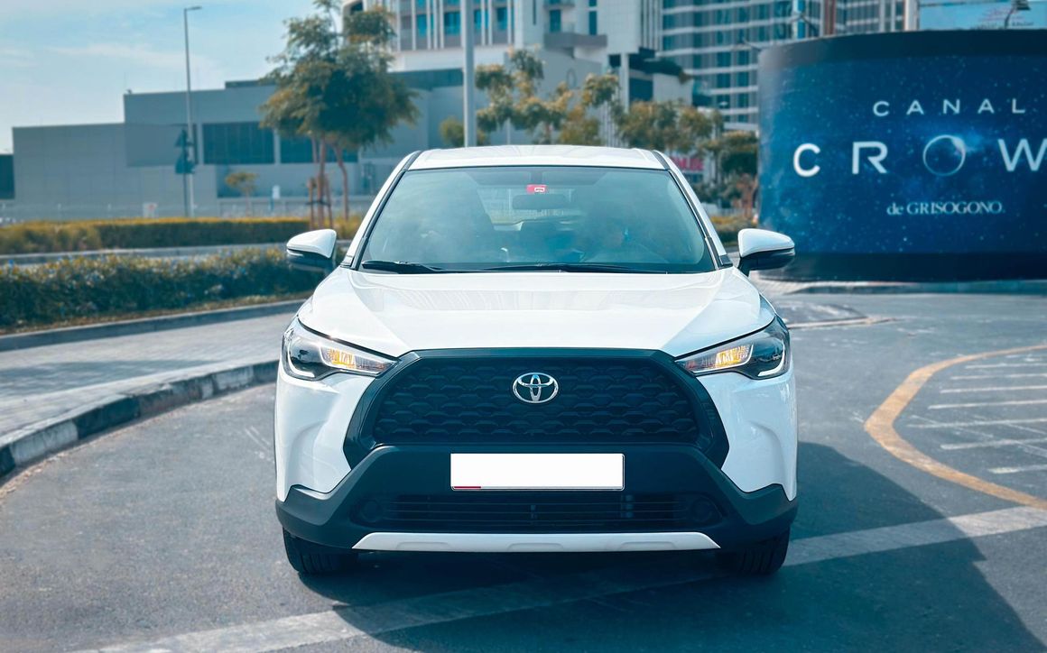 Toyota Corolla Cross - image 3