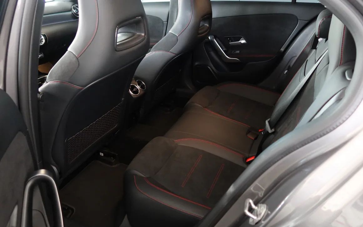 Mercedes-Benz A250 AMG - image 12