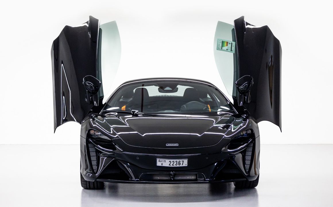 McLaren Artura - image 4