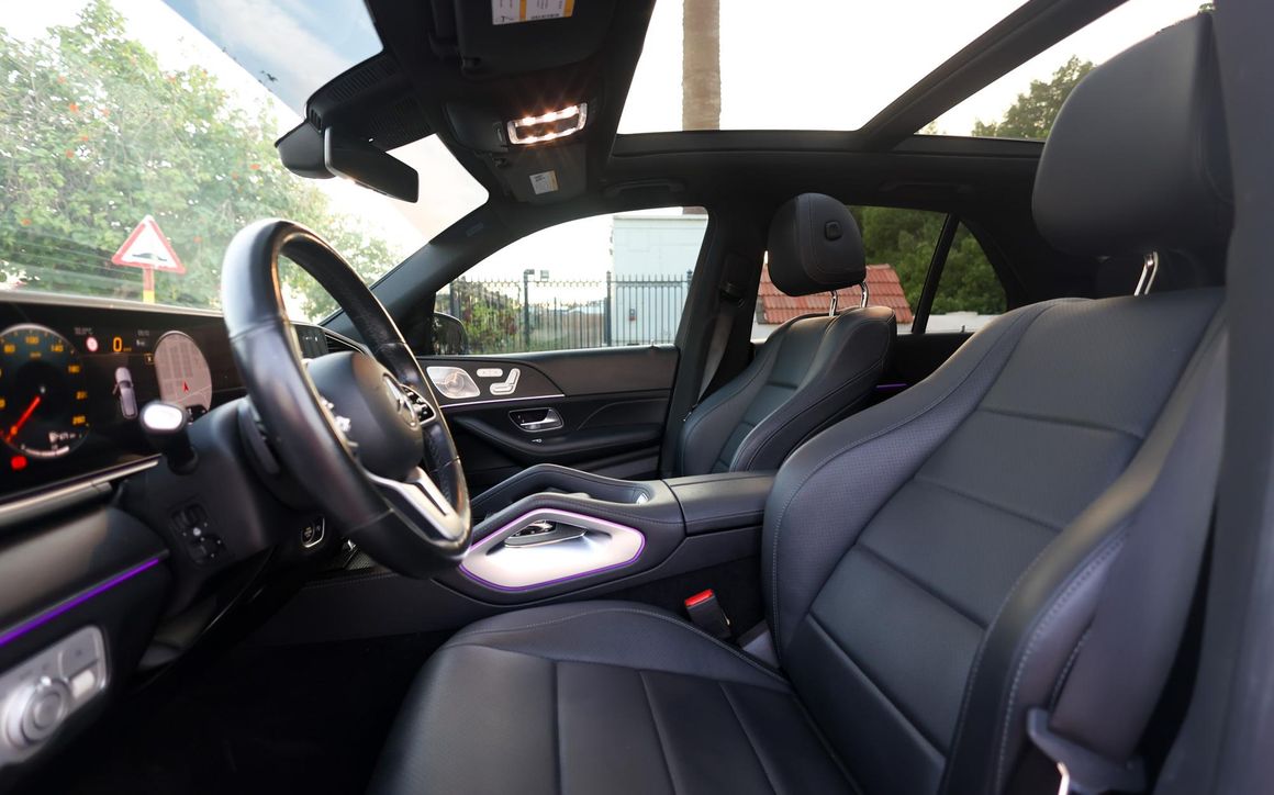 Mercedes Benz GLE 450 White - image 13