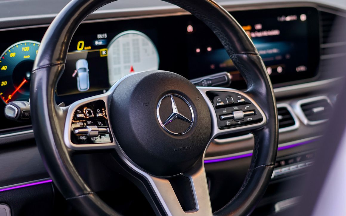 Mercedes Benz GLE 450 White - image 16