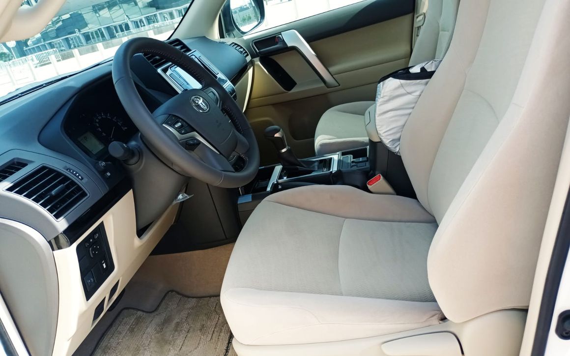 Toyota Prado - image 7