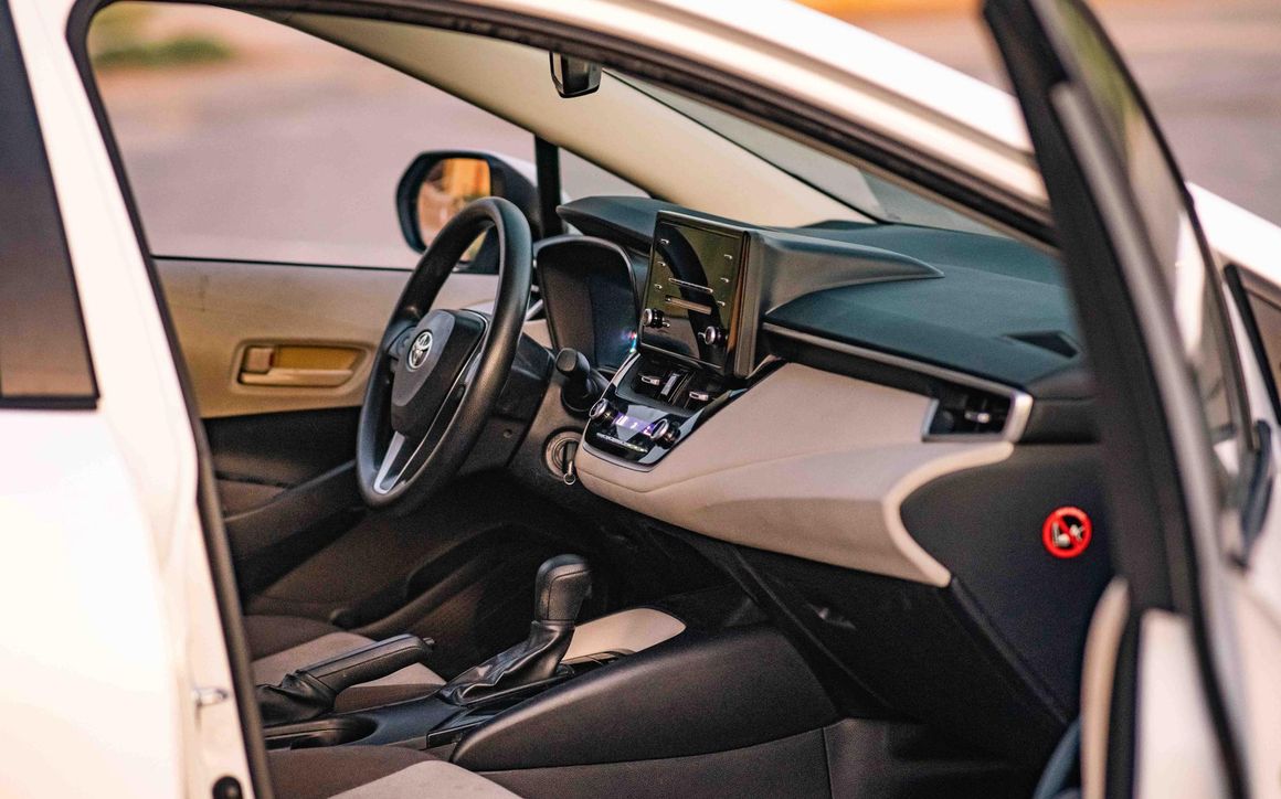 TOYOTA COROLLA - image 11