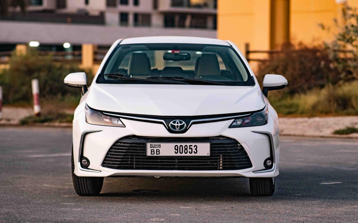 TOYOTA COROLLA - image 2