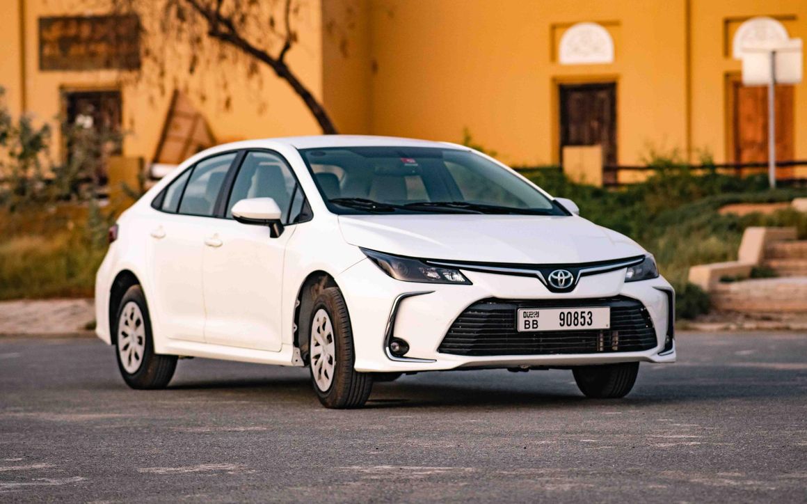 TOYOTA COROLLA - image 3