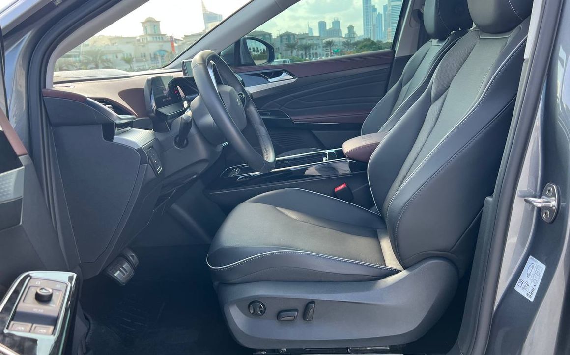 Volkswagen ID6 Crozz - image 9