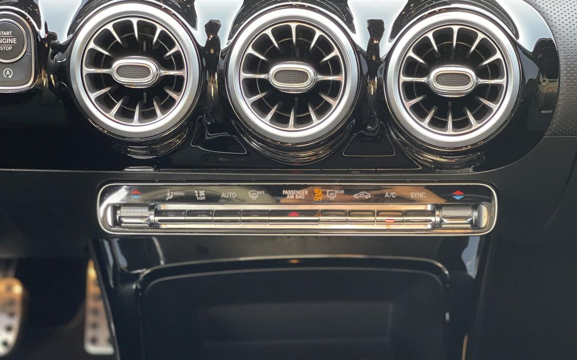 Mercedes CLA 250 - image 15