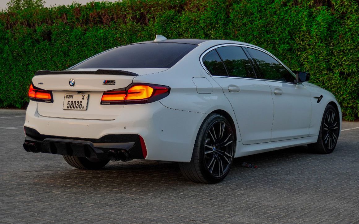 BMW 530i - image 6